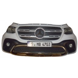 Bara fata Mercedes X-Class alb