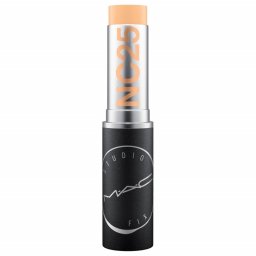 Fond de ten Mac Studio Fix Soft Matte Foundation Stick (Concentratie: Fond de ten, Gramaj: 9 g, Nuanta fond de ten: NC42)