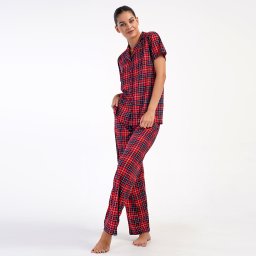 Pijamale Dama din Bumbac 100% Vienetta, Model 'London Night' Eleganță și Rafinament Londonez