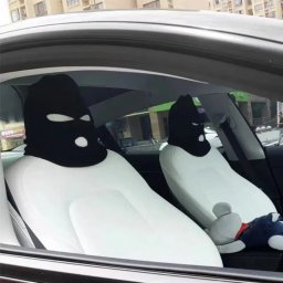 Cagula neagra amuzanta pentru tetiera masinii
