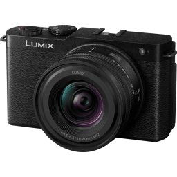 Panasonic Lumix S9 Jet Black 18-40mm F/4.5-6.3