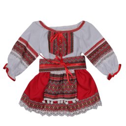 Costum traditional de botez pentru fete