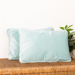 Set 2 perne decorative 2x40x60cm cu fata detasabila, Hiko COMFY catifea ice blue