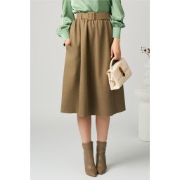 Fusta DY Fashion office din jerse maro cu pliuri si curea in talie