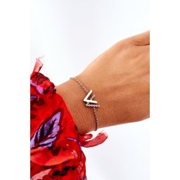 Bracelet on a chain with zircons rose gold