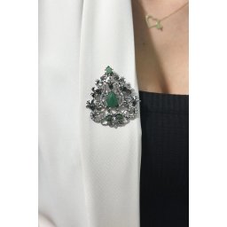 Brooch XZ459-191 silver + green