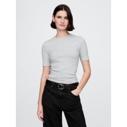 GAP Short-sleeved T-shirt - Women's