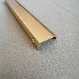 Maner Edge Auriu periat