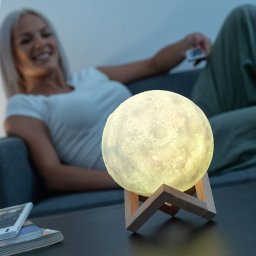 Lampa LED 3D Luna cu Telecomanda