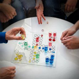 Joc cu Bautura Ludo