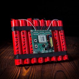 Ceas cu Alarmă - Dinamita