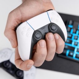 Jucărie anti-stres - Joystick pentru PlayStation 5
