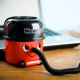 Mini Aspirator pe Baterii - Henry
