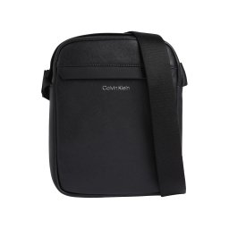 Calvin Klein Geantă de umăr 'MUST' negru