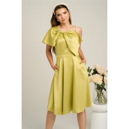 Rochie Moze eleganta din satin verde cu funda la bust si bretea cu perle