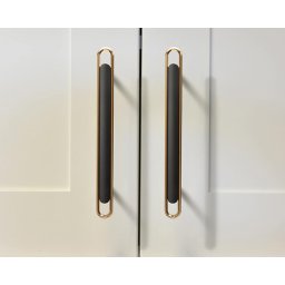 Maner metalic pentru mobilier, model Kelen, distanta dintre gauri = 128 224 mm, finisaj auriu lucios/negru mat (Distanta dintre gauri: 224 mm)