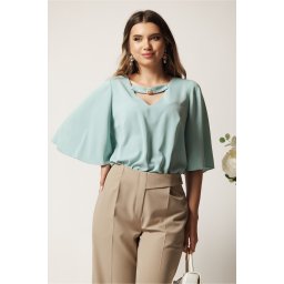 Bluza DY Fashion verde mint din voal vaporoasa cu aplicatie la decolteu
