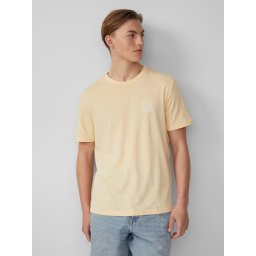 Q/S by s.Oliver Tricou barbati cu imprimeu, decolteu la baza gatului, Regular fit, Galben deschis (SELECTATI MARIMEA: S)