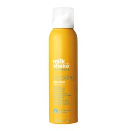 Spuma racoritoare cu efect efervescent dupa expunerea la soare Milk Shake Sun More Crackling Mousse, 150 ml