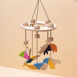 Mobbli Carusel patut bebelusi Mobile, cu 5 jucarii colorate animale, lemn