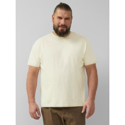 s.Oliver Big Sizes Tricou barbati big sizes din jerseu moale de bumbac, Regular fit, Crem (SELECTATI MARIMEA: 4XL)
