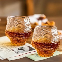 Set 6 pahare whiskey Twisted