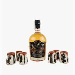 Pachet cadou cu sase toiuri din ceramica de Sitar Baia Mare si palinca premium Celar 700ml