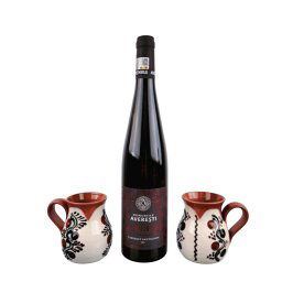 Pachet cadou cu vin rosu Briant si doua cani din ceramica de Sitar