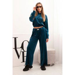 Kesi Włoski Women's velour tracksuit with wide legs and a hoodie cobalt blue