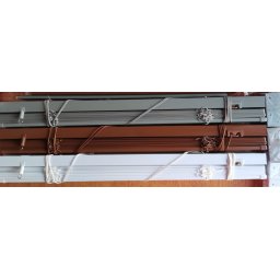 Jaluzea orizontala material PVC/maro L 40 cm x H 90 cm