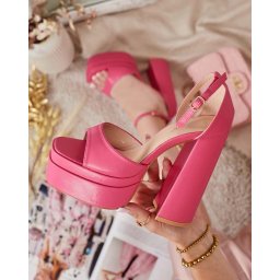 Resti Women's High Post Tebate pumps
