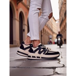 Resti Women's platform sports sneakers Eviger