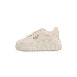 Resti Women's platform sports sneakers with Alcape print