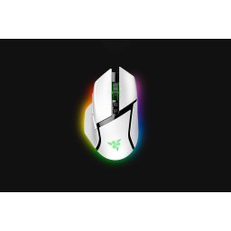 Mouse Razer cu fir Razer Basilisk V3 PRO, butoane programabile 10+1, Razer™ HyperScroll Tilt Wheel, 11 zone de iluminare Chroma RGB, alb