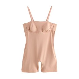 Next Body modelator culoarea pielii