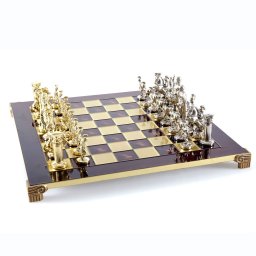Set sah piese si tabla din metal - Grecii si Romanii