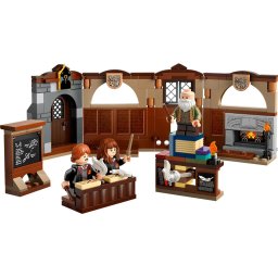Jucarie LEGO HARRY POTTER, Castelul Hogwarts™: Ora de farmece