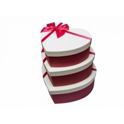 Cutii tip inima pentru flori set 3 buc