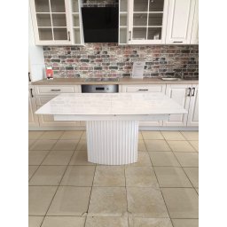 MASA EXTENSIBILA ELEGANCE Lungime 138 cm restransa Extinsa 178 cm latime 90 cm inaltime 75cm