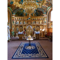 Covor Bisericesc Lotos 15032-810, Imprimeu cu Vultur Bicefal, Marime 300 x 400 cm, Albastru, Inaltime Fir 8 mm, Antialergic, Polipropilena, Manastire, Biserica, Altar, Naos, Pronaos, Capela