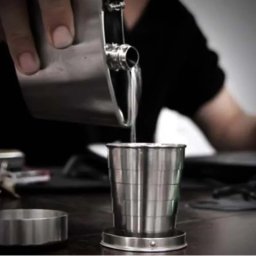 Pahar de buzunar telescopic