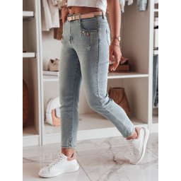 Blugi skinny pentru femei cu accesorii