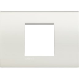 Rama Ornament 2M Living Light Bticino Alb LNA4819BI