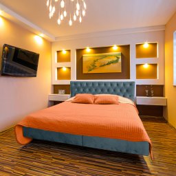 Pat tapitat, cu somiera rabatabila si lada de depozitare, 120x200, Tunis, Azur