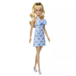 Barbie Fashionista: Păpușa prietenă cu stil, rochie albastră cu fundă