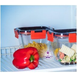 Vas termorezistent patrat cu capac plastic CLICK 0.9 L