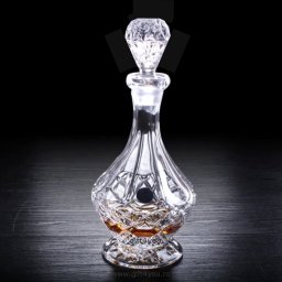 Cristal Bohemia - Decantor de Vin sau whisky cu talpa Nobilis 800 ml