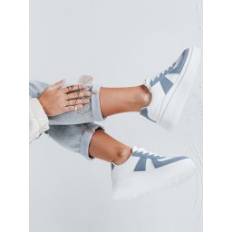 Adidași pentru femei pe platforma MODNIKKI