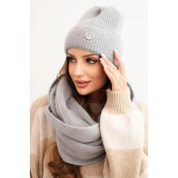 Kesi Women's set with a hat and a scarf made of soft knit gray