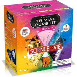 Joc educativ Trivial Pursuit Travel Science & Life, Winning Moves, 600 intrebari, 2-6 jucatori, Resigilat, Grad A